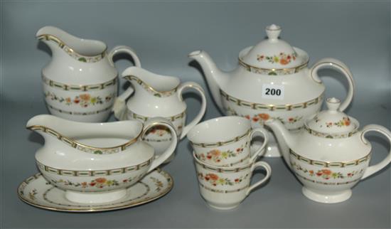 Doulton Mosaic Garden tea & dinner ware
